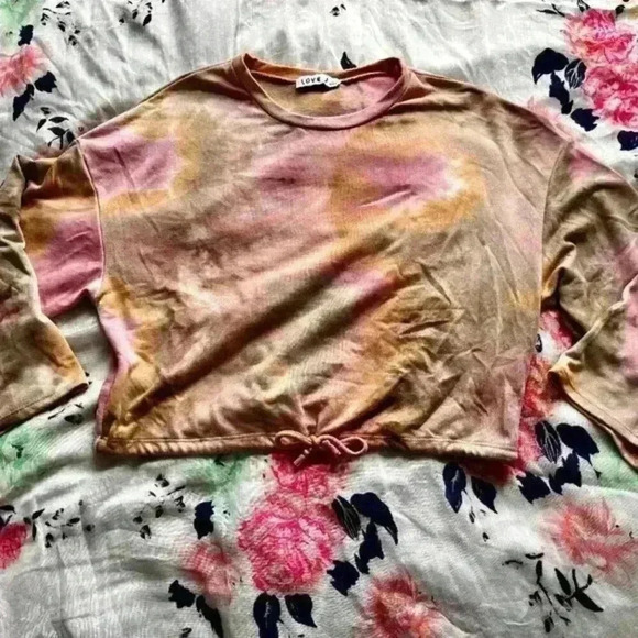 Seriously Soft Love J Tie-Dye Cropped Draw String Sweat Shirt Women's Size Large - Picture 1 of 6